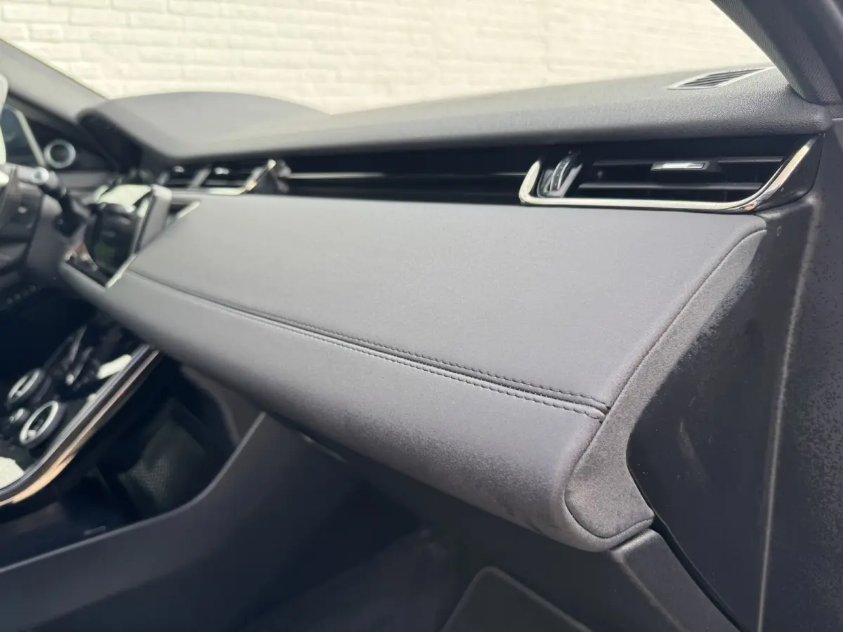 2.0 P200 AWD R-Dynamic HSE 2x Memory Carplay Camera Panorama All season banden