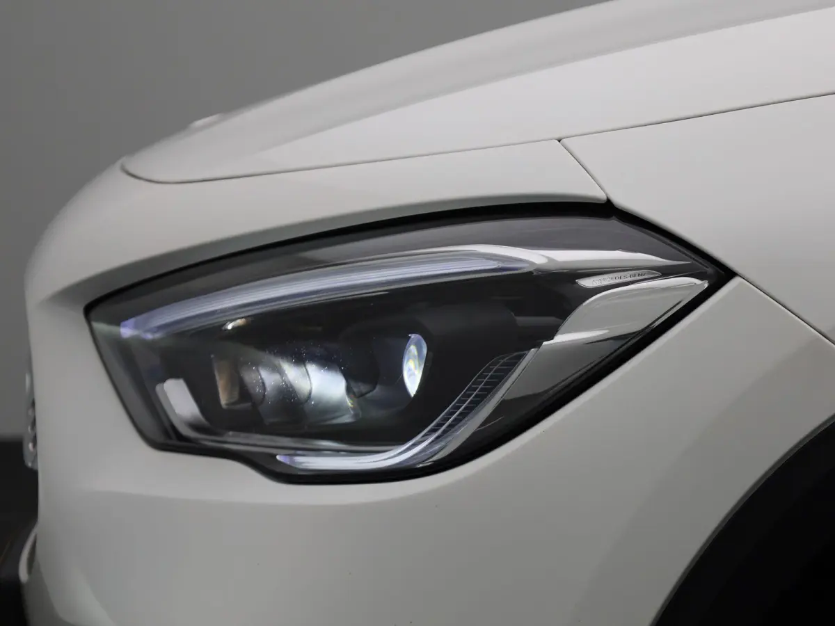 250 e Business Solution AMG Limited | Automaat | Panorama dak | Focal audio | Sfeer verlichting | Apple carplay / Android auto | Virtual cockpit | Camera | Navigatie | Stoel verwarming | DAB