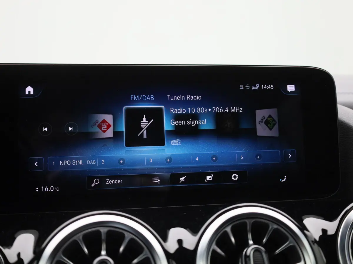 250 e Business Solution AMG Limited | Automaat | Panorama dak | Focal audio | Sfeer verlichting | Apple carplay / Android auto | Virtual cockpit | Camera | Navigatie | Stoel verwarming | DAB