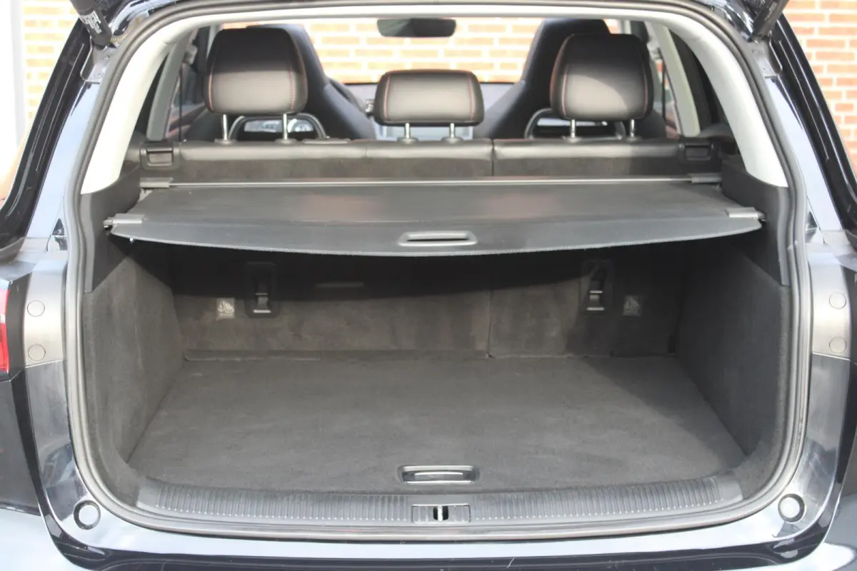 1.5 TGDI Luxury | Panorama dak | Cruise Control adap. | Lederen bekleding | Carplay/Android/Navi |