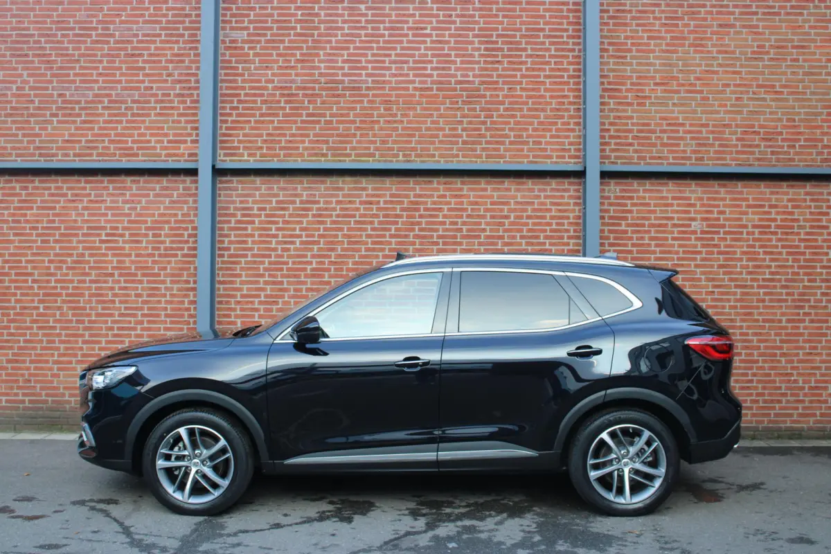 1.5 TGDI Luxury | Panorama dak | Cruise Control adap. | Lederen bekleding | Carplay/Android/Navi |