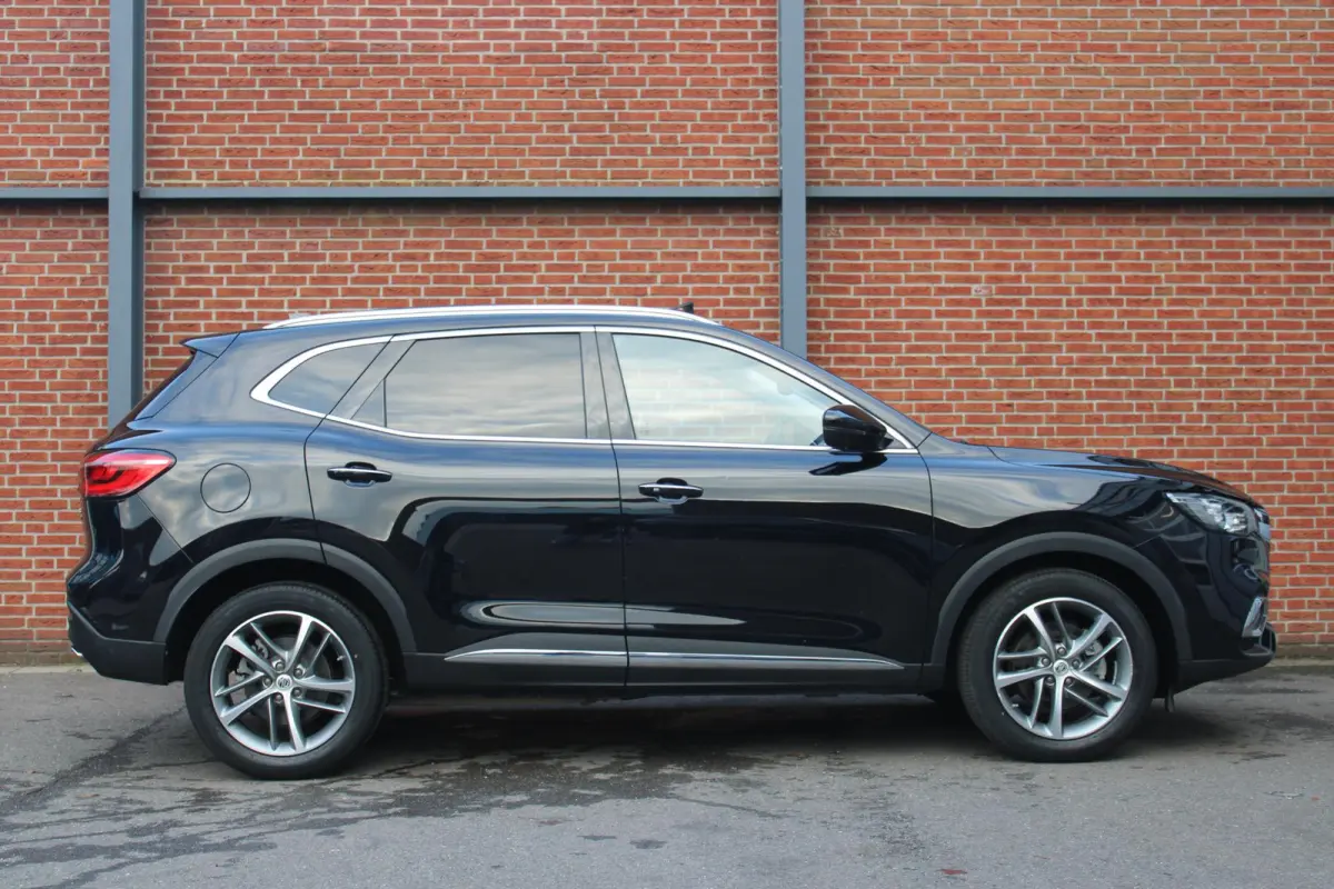 1.5 TGDI Luxury | Panorama dak | Cruise Control adap. | Lederen bekleding | Carplay/Android/Navi |