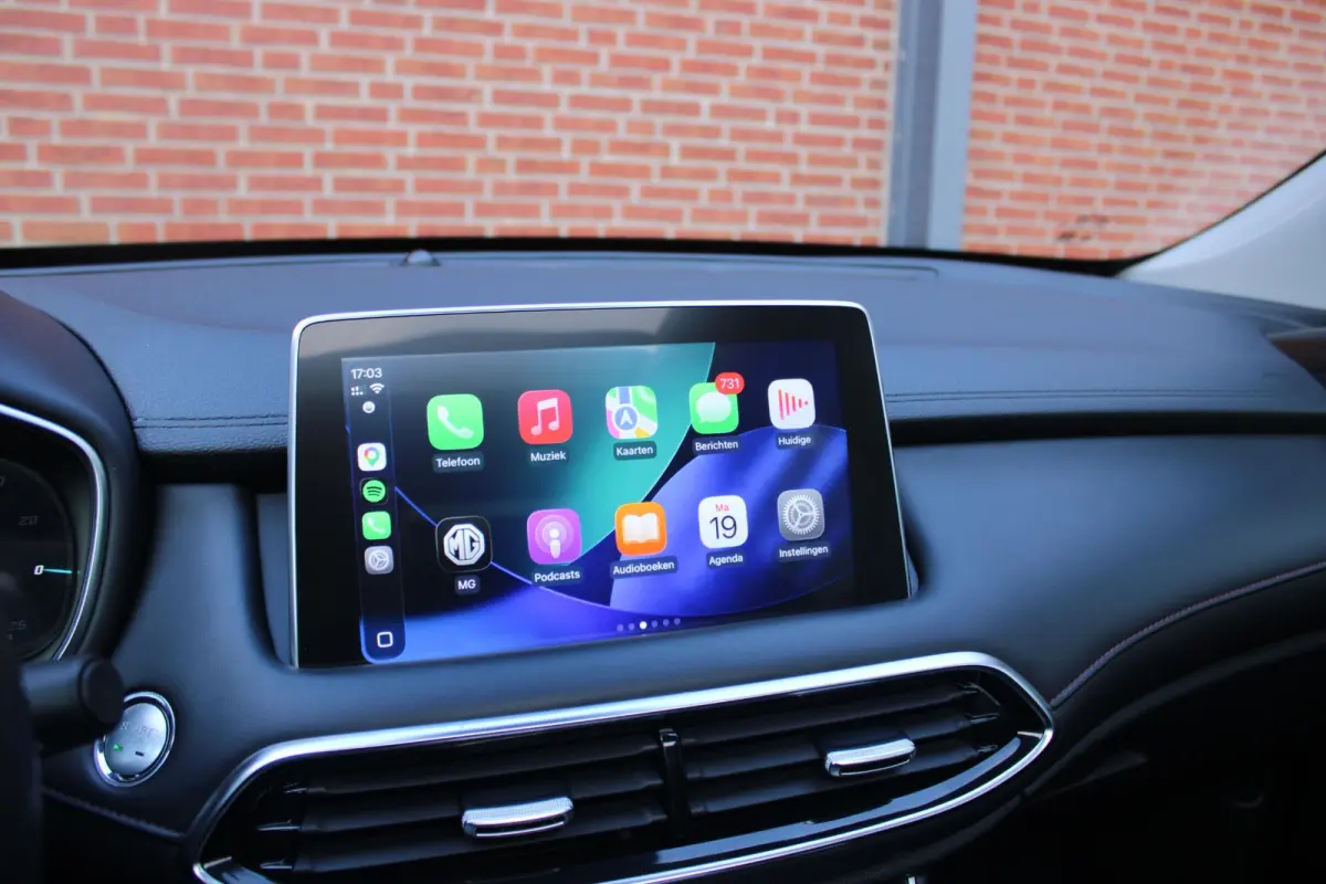1.5 TGDI Luxury | Panorama dak | Cruise Control adap. | Lederen bekleding | Carplay/Android/Navi |