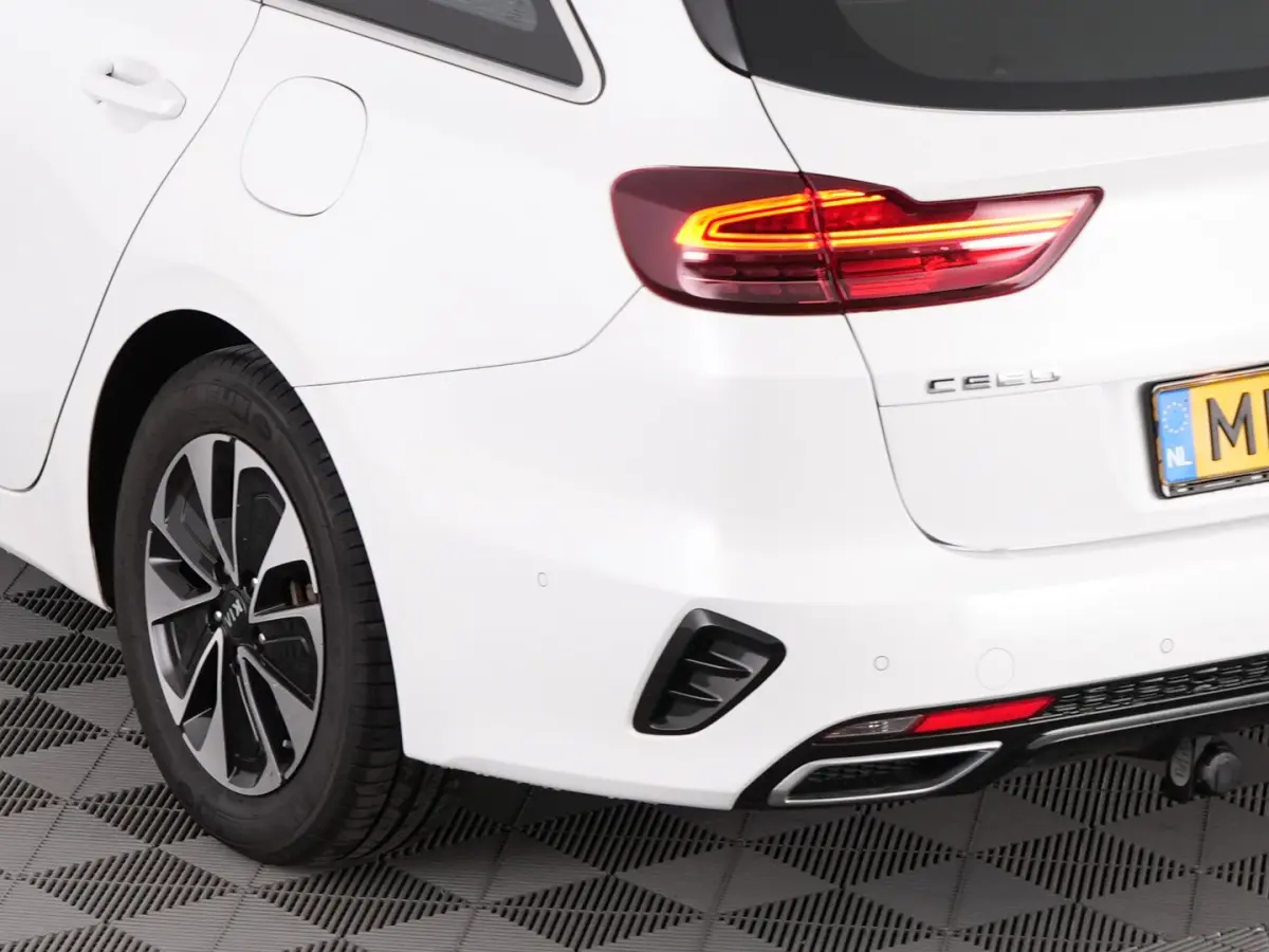 1.6 GDI PHEV DynamicPlusLine | Half LEDER | TREKHAAK | Full LED | NAVI | ECC | VELGEN !