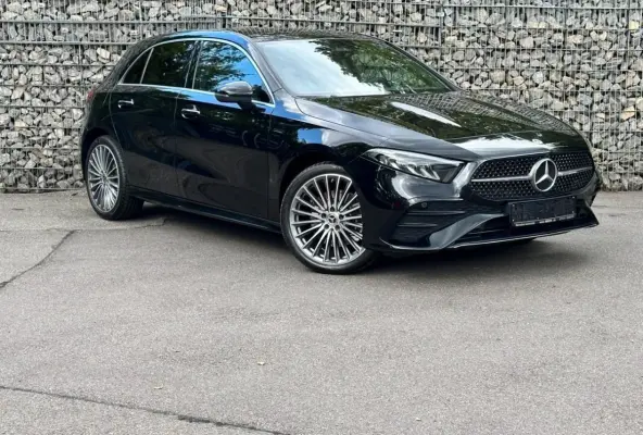 250 e AMG ** HIGH LED, NAVI+, PANO, CAMERA, KEYLESS, SPIEGEL, 19-inch LMV ** Nw - UNFALLFREI ** ** INFORMEER OOK NAAR ONZE AANTREKKELIJKE FINANCIAL-LEASE TARIEVEN **