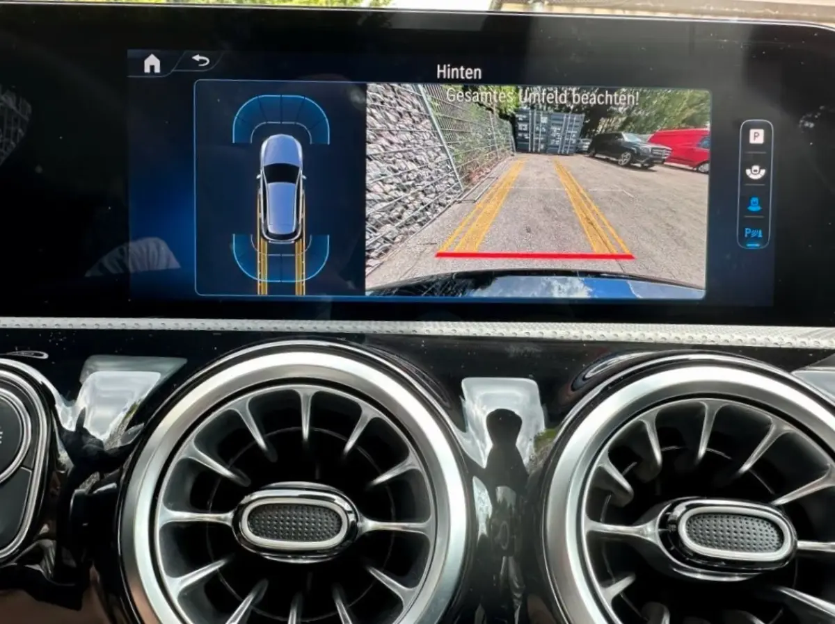 250 e AMG ** HIGH LED, NAVI+, PANO, CAMERA, KEYLESS, SPIEGEL, 19-inch LMV ** Nw - UNFALLFREI ** ** INFORMEER OOK NAAR ONZE AANTREKKELIJKE FINANCIAL-LEASE TARIEVEN **