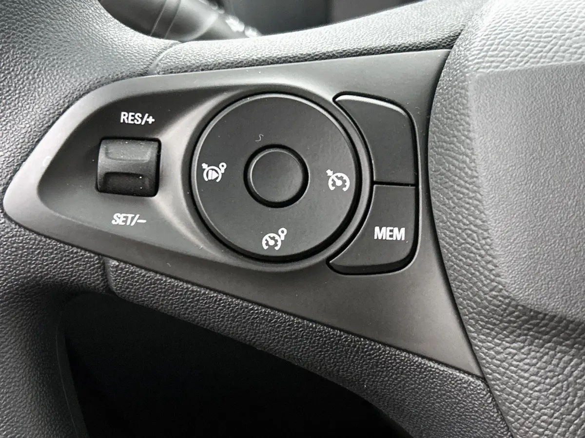 Long Range Business Edition 51 kWh | Cruise Control | Camera | Parkeersensoren | Apple Carplay/Android Auto | Dodehoekdetectie |