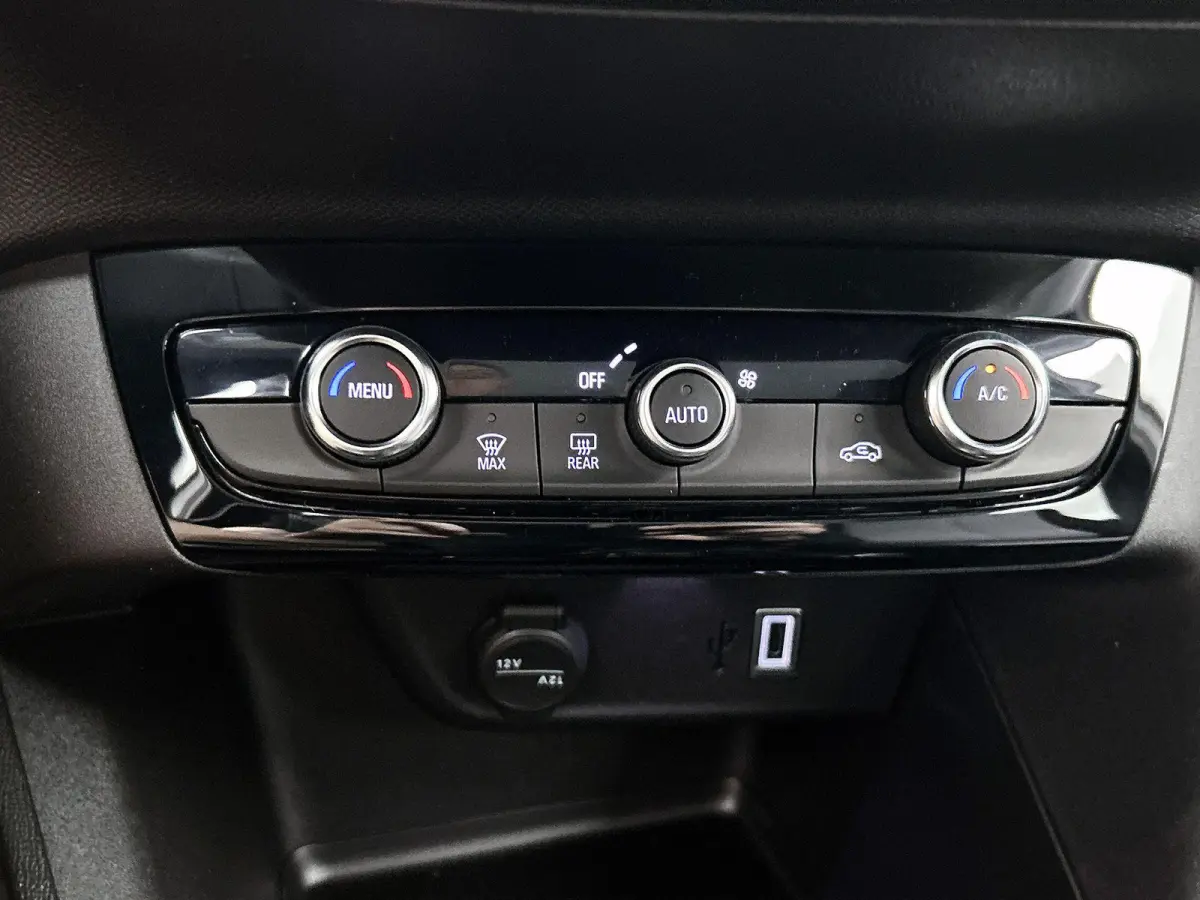 Long Range Business Edition 51 kWh | Cruise Control | Camera | Parkeersensoren | Apple Carplay/Android Auto | Dodehoekdetectie |