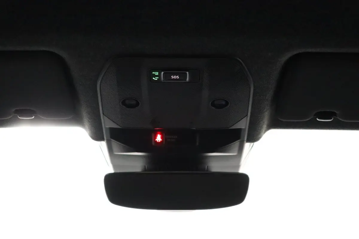 esprit Alpine 220 pk long range | Adaptieve Cruise Control | Achteruitrijcamera |