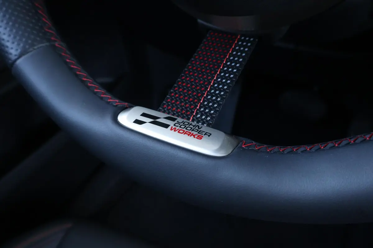 2.0 John Cooper Works ALL4 JCW Pack | Pakket XL | Midnight Black | NEXT garantie