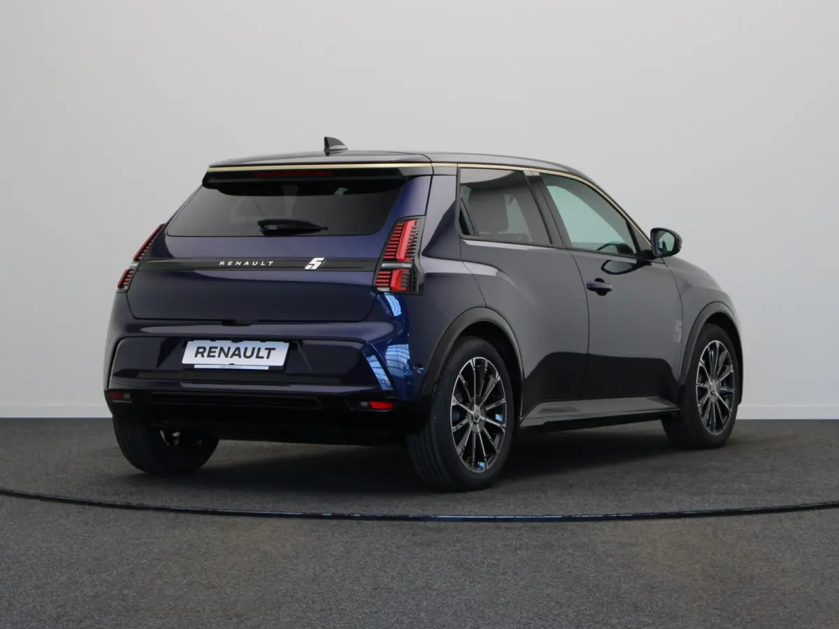 comfort range iconic cinq 52 kWh | Vijf jaar garantie | Blind spot warning | Harman Kardon |