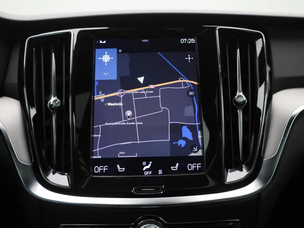 2.0 T8 Recharge AWD R-Design VERWACHT !! | PANORAMADAK | MEMORY | NAVIGATIE | CAMERA | TREKHAAK | STOELVERWARMING | LEDER | SPORSTOELEN | ELEKTRISCHE STOEL | 12 MAANDEN BOVAG GARANTIE |