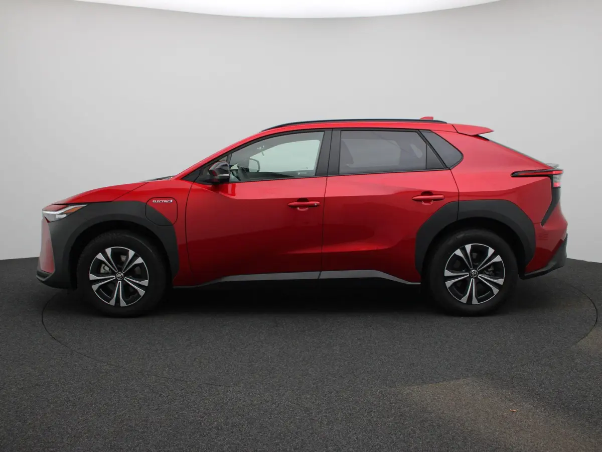 Dynamic 71 kWh