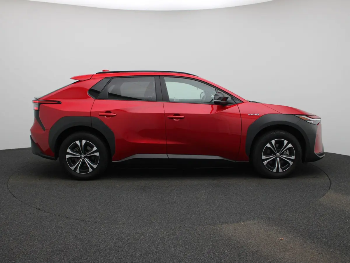Dynamic 71 kWh