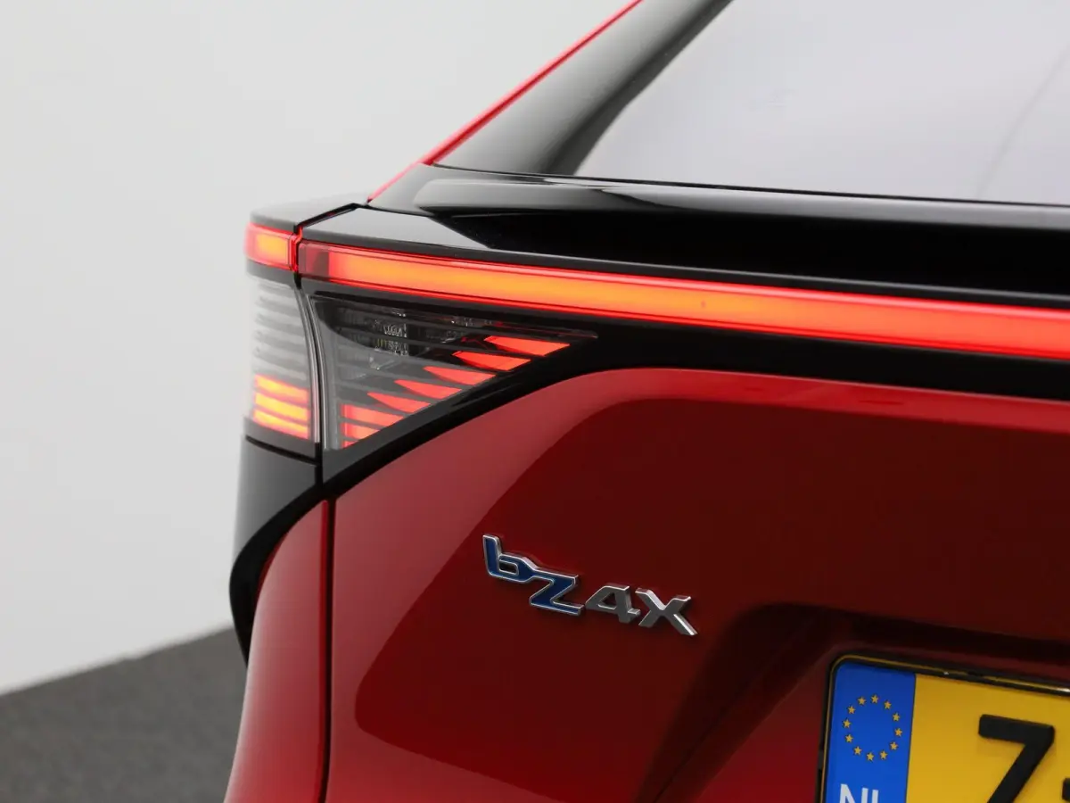 Dynamic 71 kWh