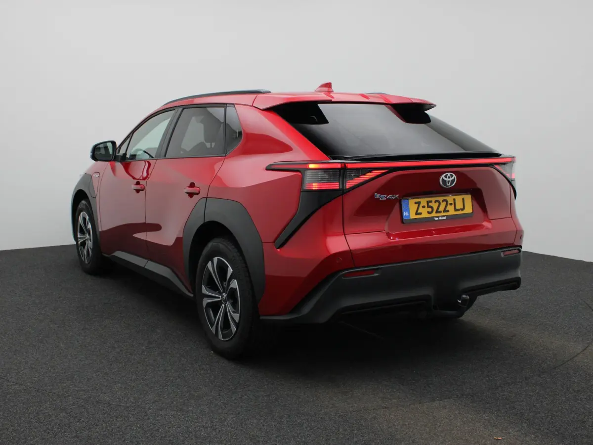 Dynamic 71 kWh