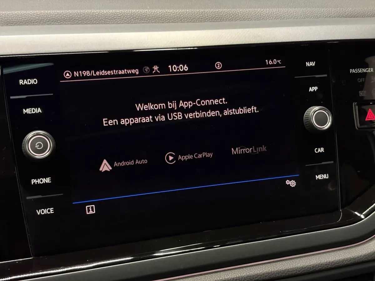 1.0 TSI R-Line Pano Keyless Trekhaak Camera Full Option