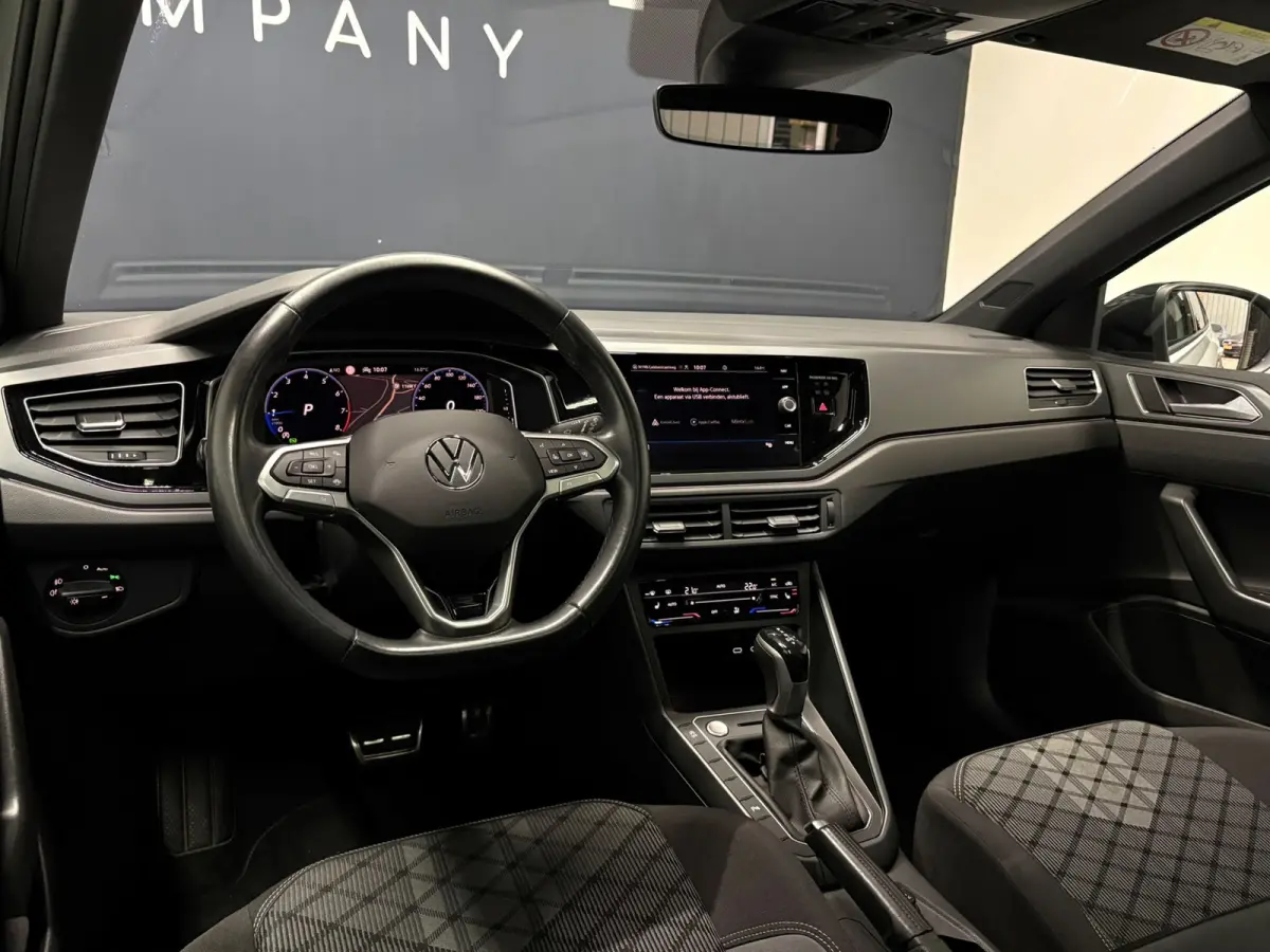 1.0 TSI R-Line Pano Keyless Trekhaak Camera Full Option