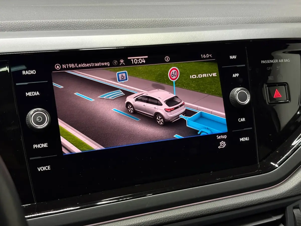 1.0 TSI R-Line Pano Keyless Trekhaak Camera Full Option