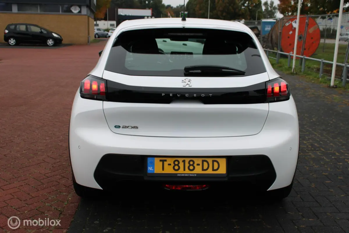 EV Active Pack 50 kWh, Navi/app connect, Led verlichting, Pdc, 3 fase laden, Cruise, Clima