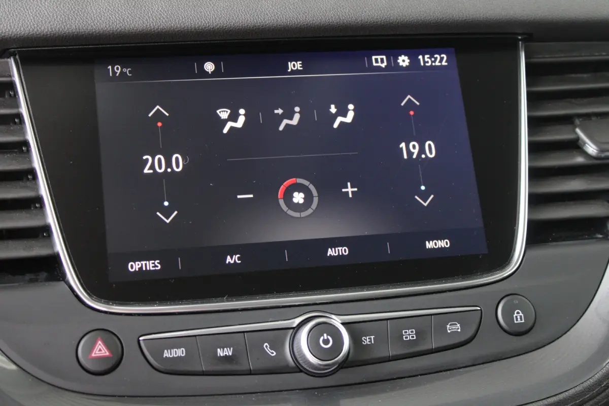 1.2 Turbo 120 Jaar Edition | Navigatie | Climate control | AFL Koplampen | AGR | Cruise control |