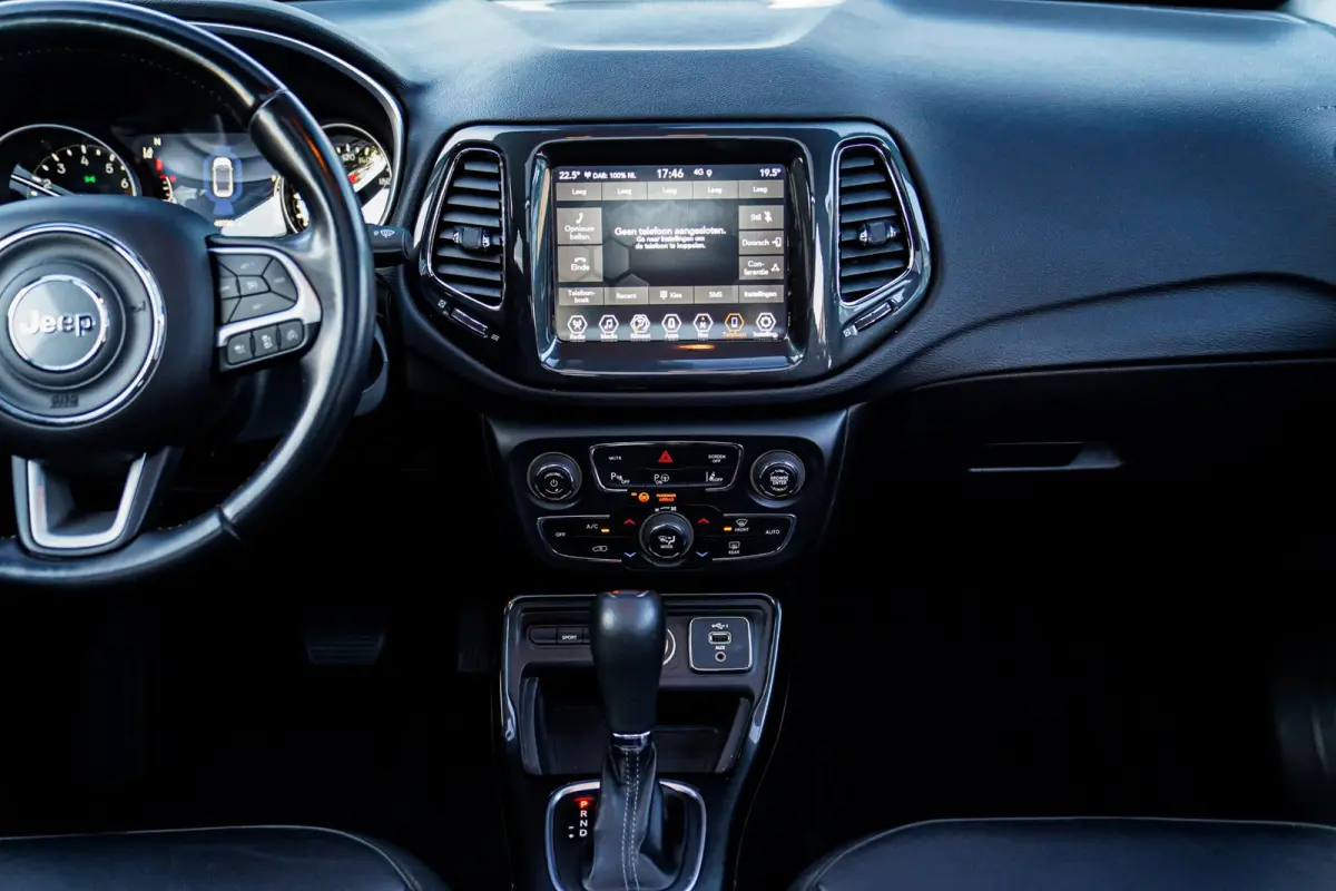 1.3T S | Panorama | Luxe Leder | Park Assist | Adaptieve Cruise LED | Achteruitrijcamera | Alpine Sound System |