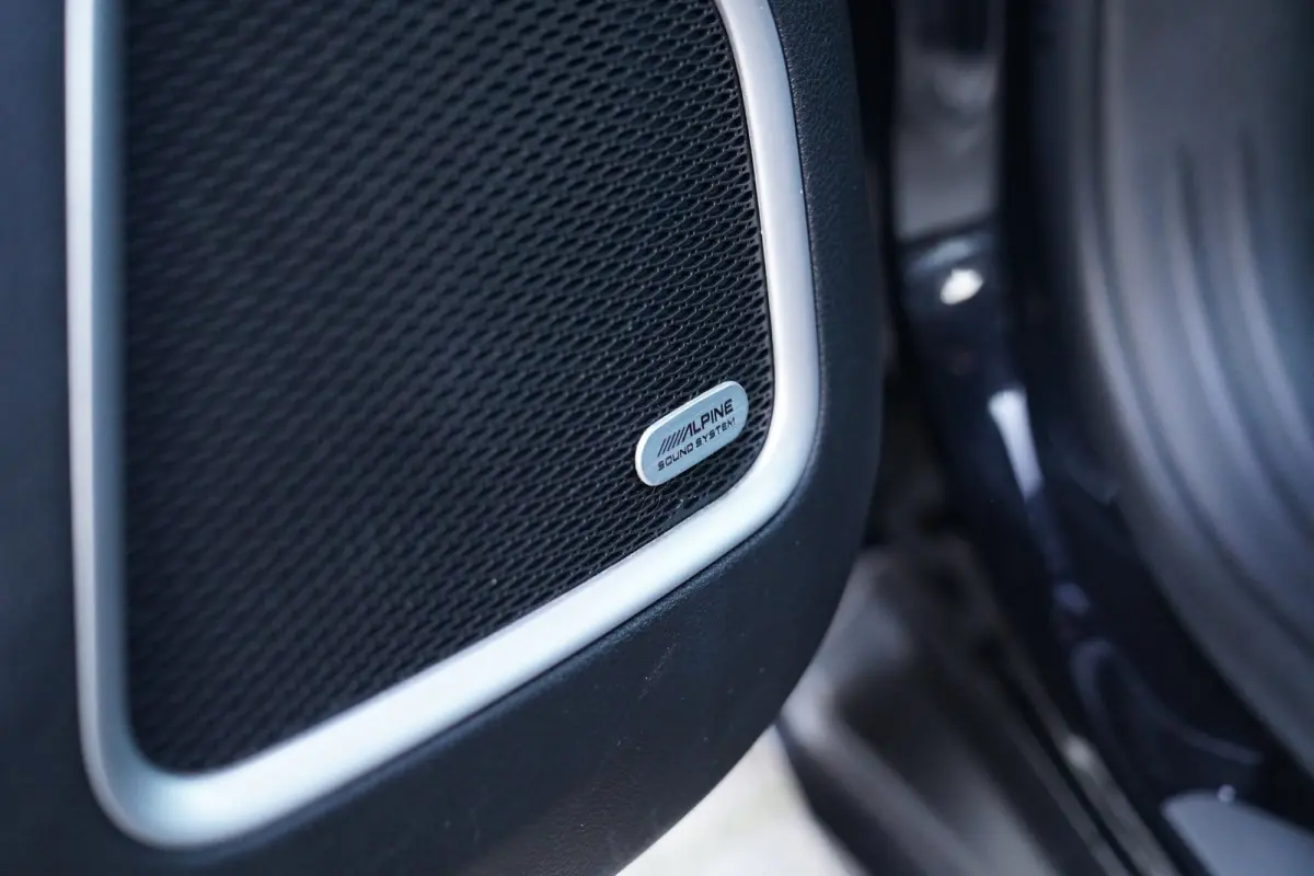 1.3T S | Panorama | Luxe Leder | Park Assist | Adaptieve Cruise LED | Achteruitrijcamera | Alpine Sound System |