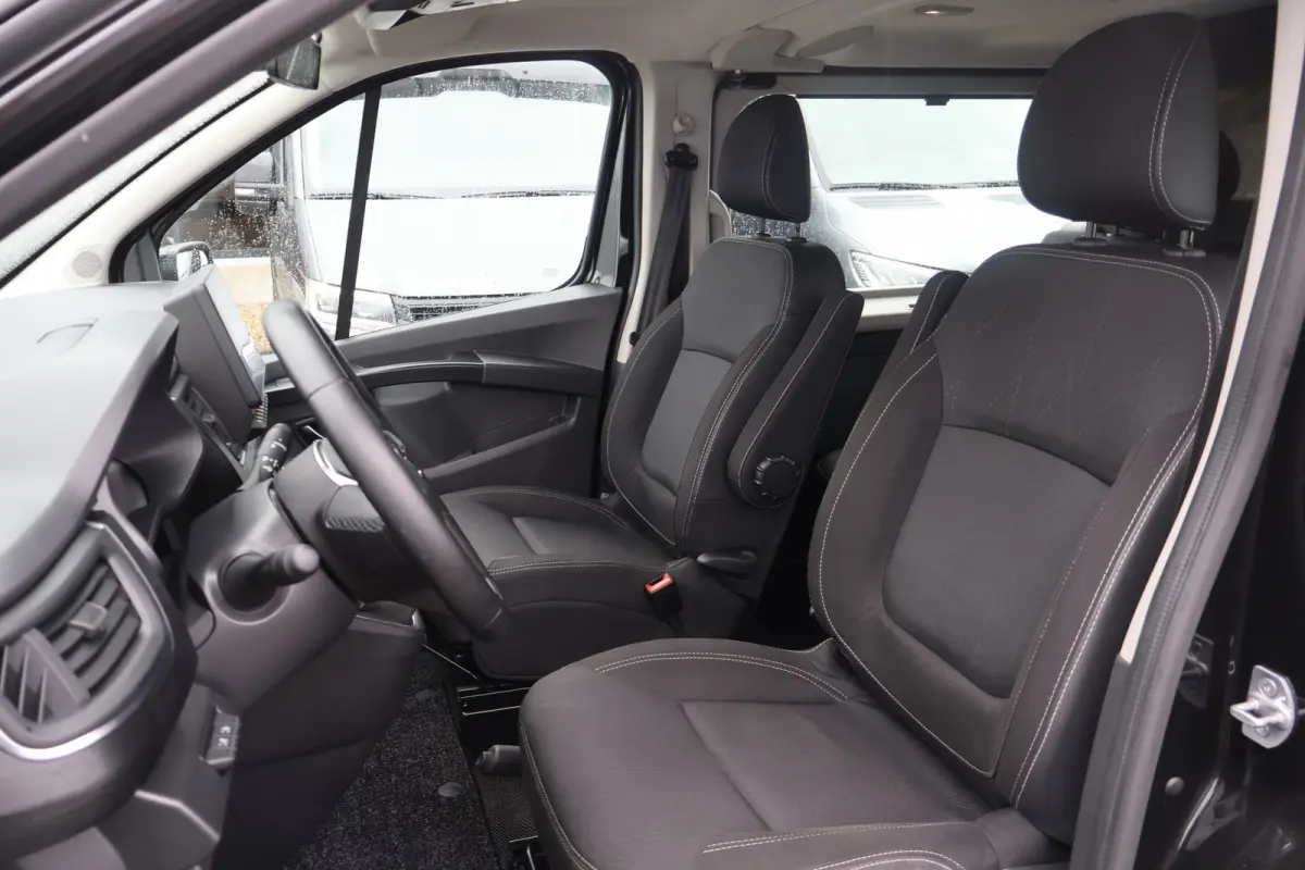 2.0 dCi 170pk L2 H1 DC Luxe Automaat