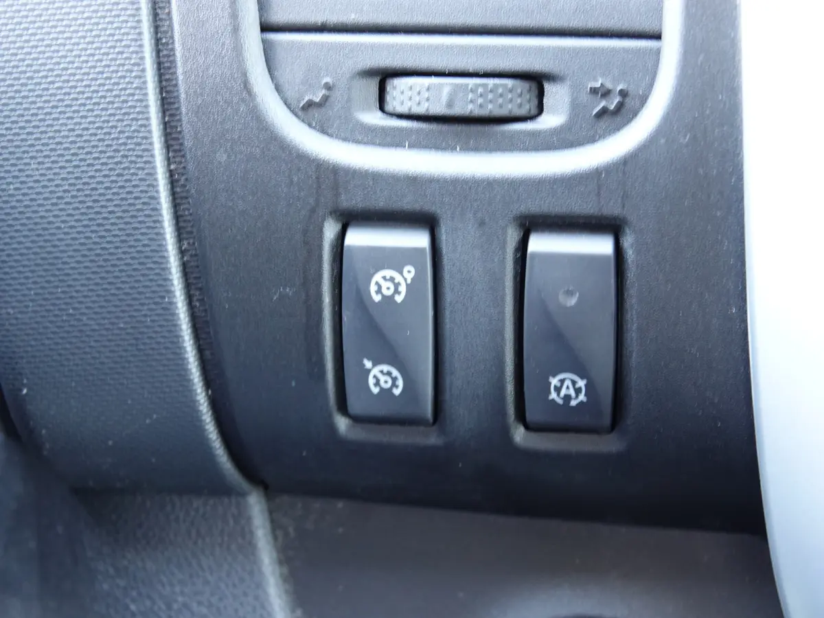 2.0 dCi 120PK T29 L1H1 Comfort IMPERIAAL | TREKH. | NAVI | CRUISE | AIRCO