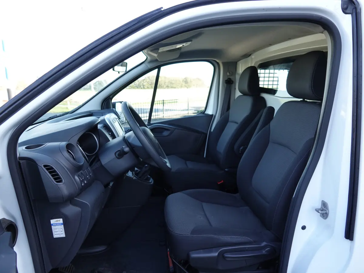 2.0 dCi 120PK T29 L1H1 Comfort IMPERIAAL | TREKH. | NAVI | CRUISE | AIRCO