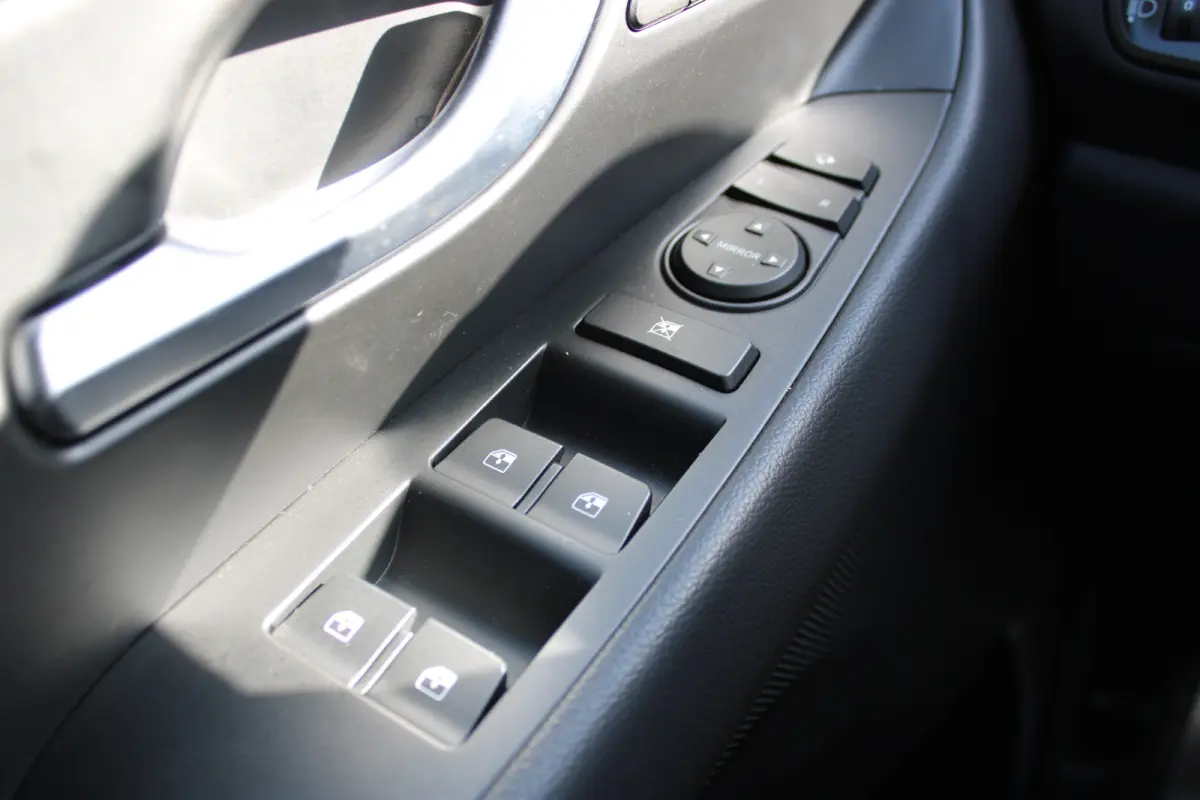 1.5 T-GDi 140pk MHEV N-Line | Camera | Trekhaak | Carplay | Dodehoek detectie | Stoelgeheugen | Parkeersensoren | Stoelverwarming | Stuurverwarming