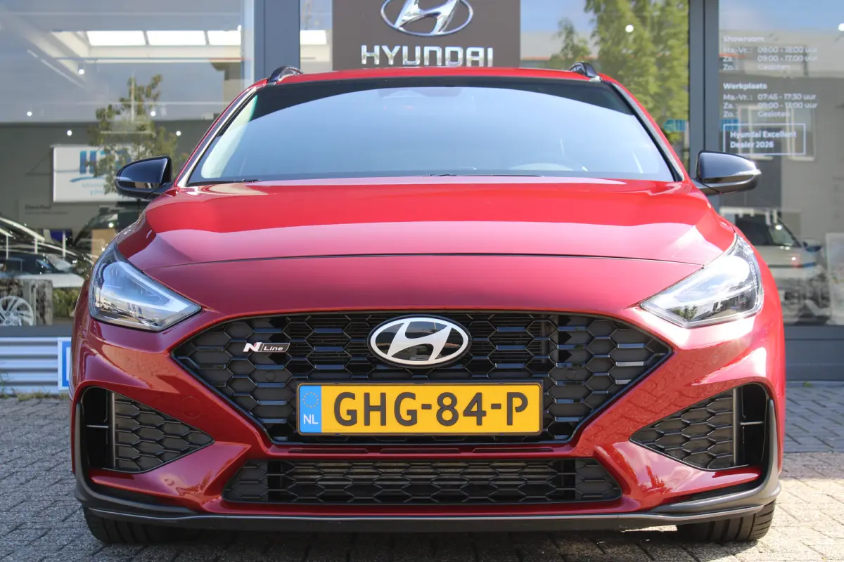 1.5 T-GDi 140pk MHEV N-Line | Camera | Trekhaak | Carplay | Dodehoek detectie | Stoelgeheugen | Parkeersensoren | Stoelverwarming | Stuurverwarming