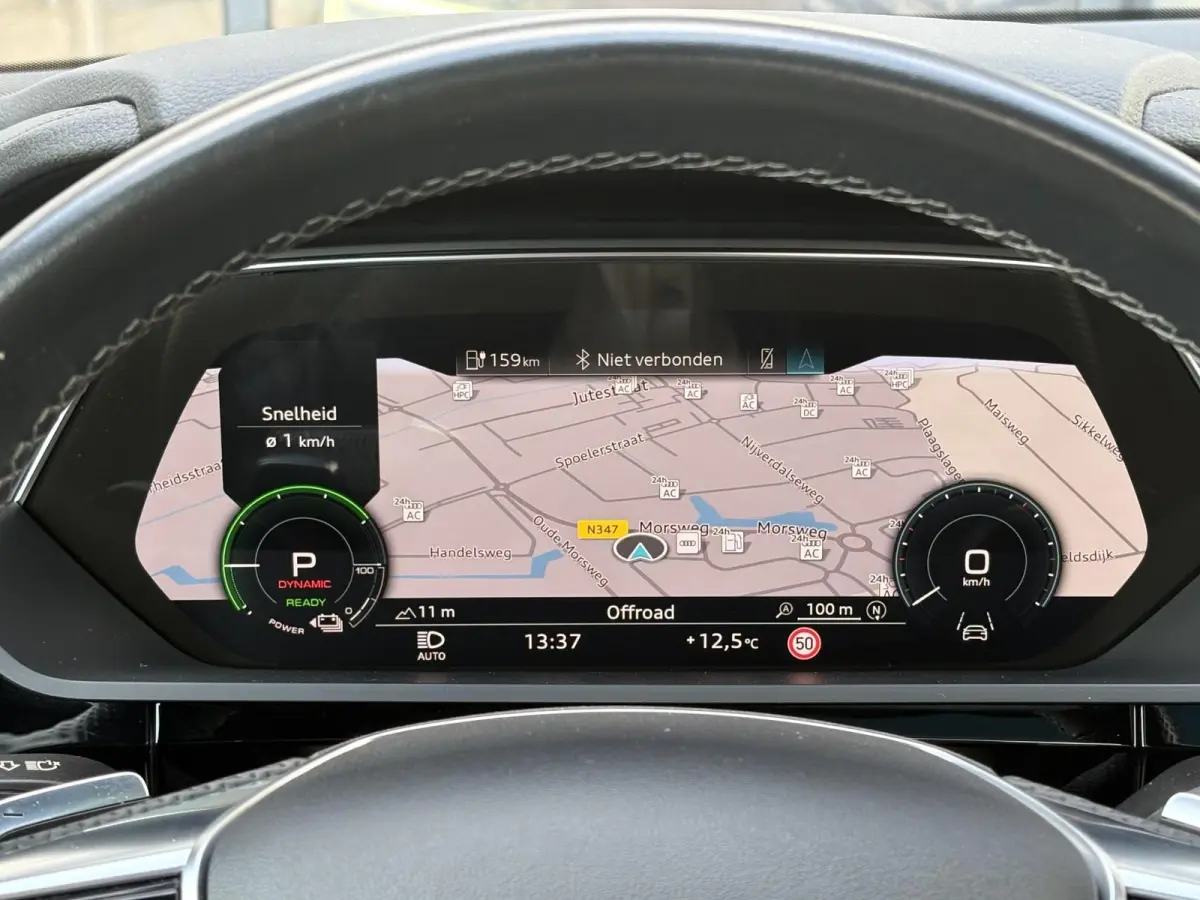 55 408pk quattro S edition 95 kWh | Panoramadak | 22 inch velgen | Head-up Display | Virtual Mirrors | B&O Audio