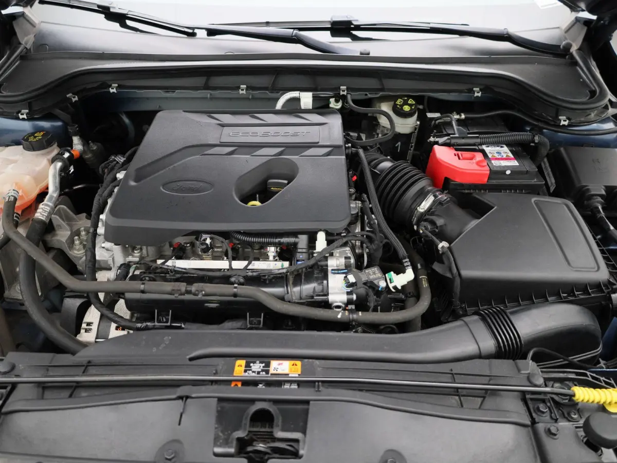 1.5 EcoBoost ST Line X Business | Adaptief Cruisecontrol | Achteruitrijcamera | Navigatie | AGR Stoelen | Trekhaak |