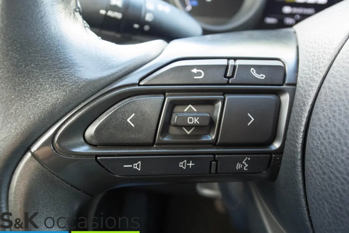 1.5 Hybrid 10j Garantie Dynamic Navi LED Keyless