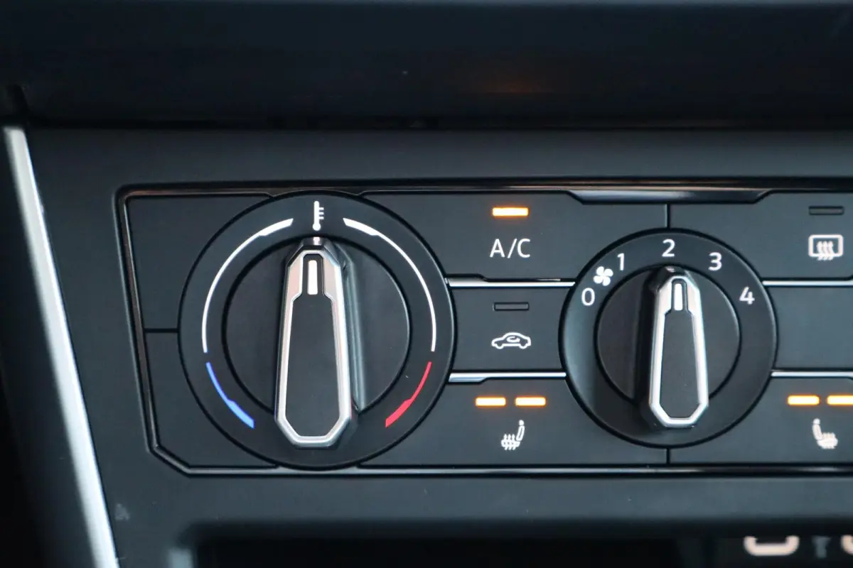 1.0 TSI 115pk DSG Life Edition | Achteruitrijcamera | Navigatie | Adaptieve Cruise Control