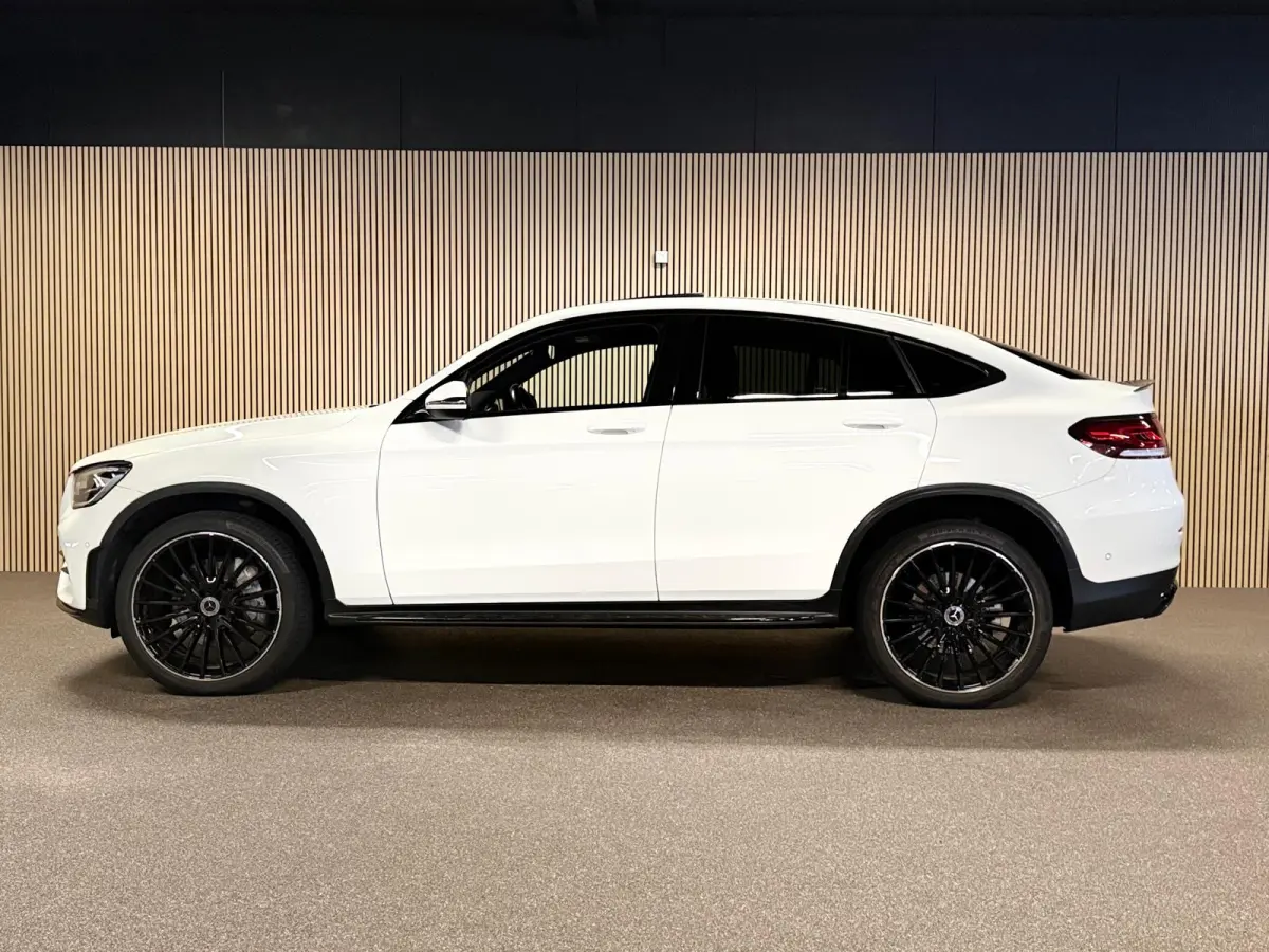 300e 4MATIC AMG STYLING-SCHUIFDAK-21 INCH-CAMERA-DAB