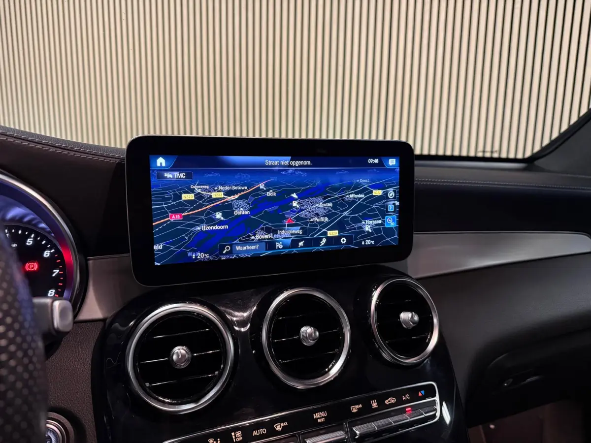 300e 4MATIC AMG STYLING-SCHUIFDAK-21 INCH-CAMERA-DAB
