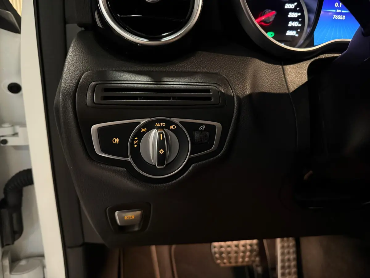300e 4MATIC AMG STYLING-SCHUIFDAK-21 INCH-CAMERA-DAB