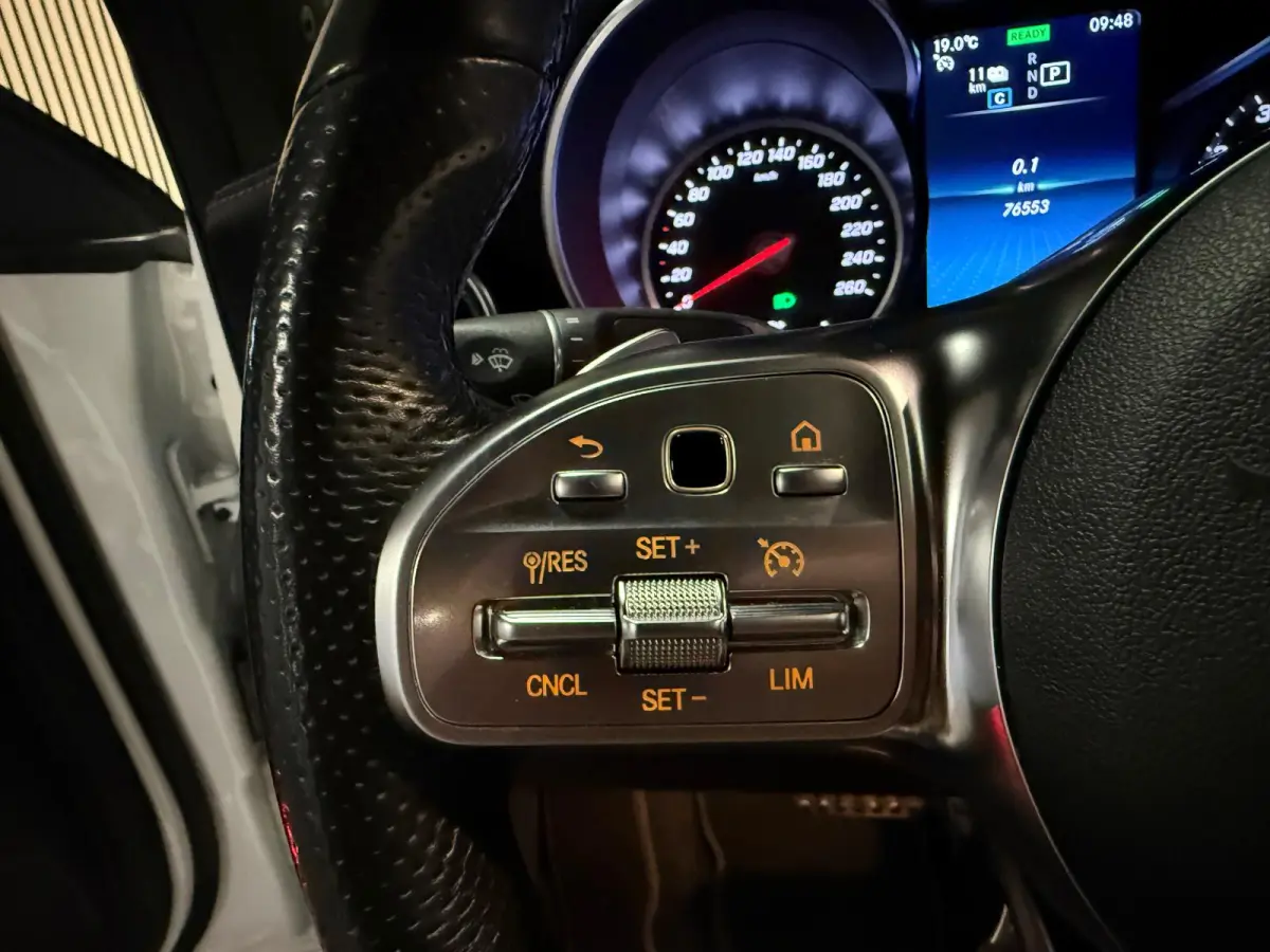 300e 4MATIC AMG STYLING-SCHUIFDAK-21 INCH-CAMERA-DAB