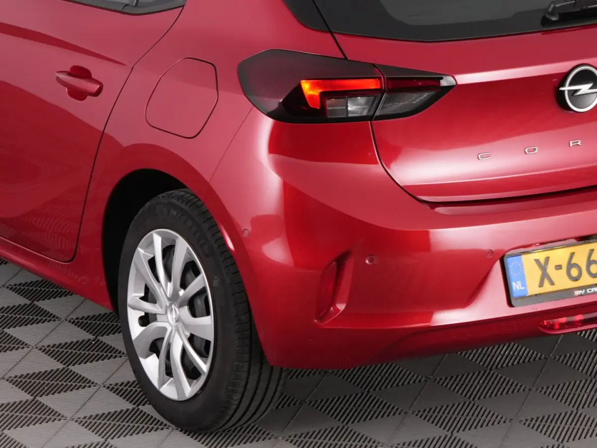 1.2 5-drs | NAVI | CARPLAY | Camera !