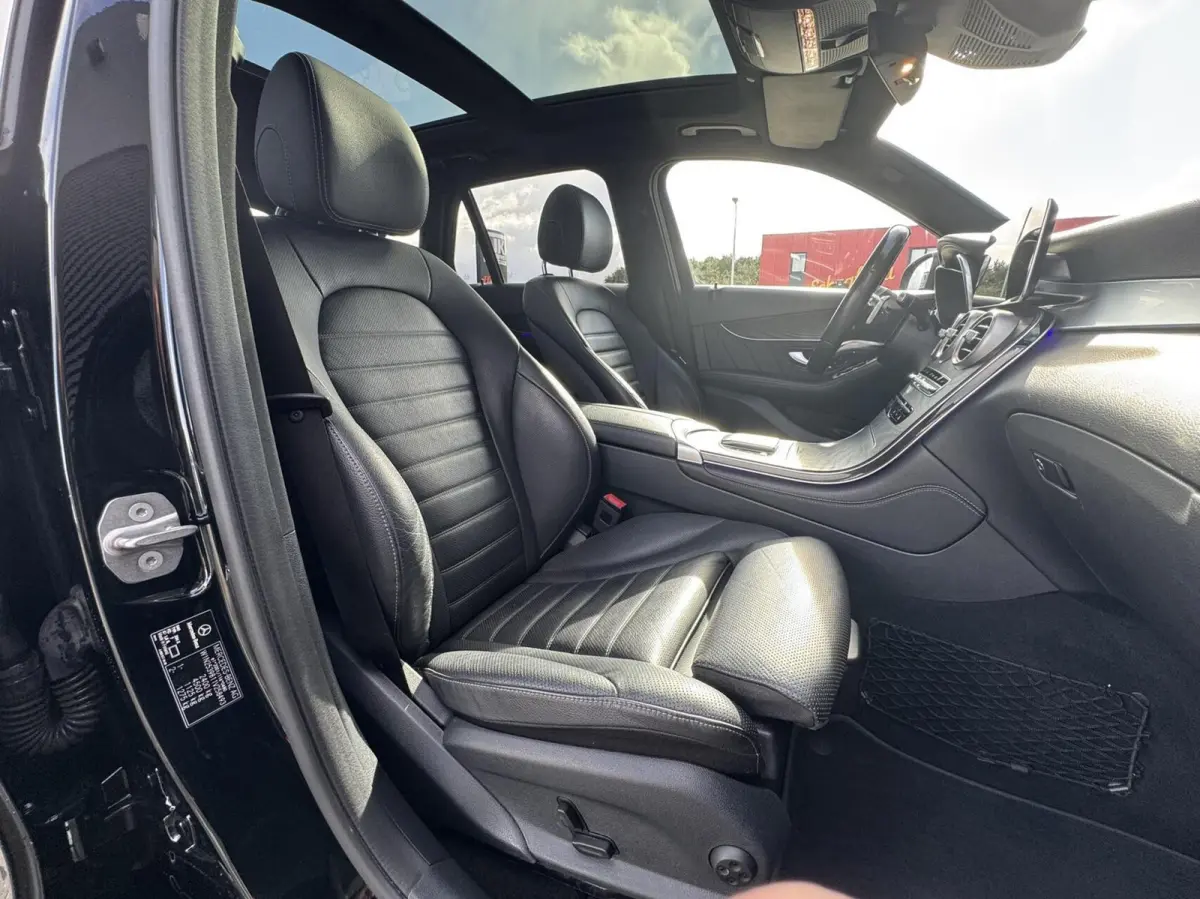 200 4MATIC AMG|Pano|Trekhaak|Burmester®|CarPlay