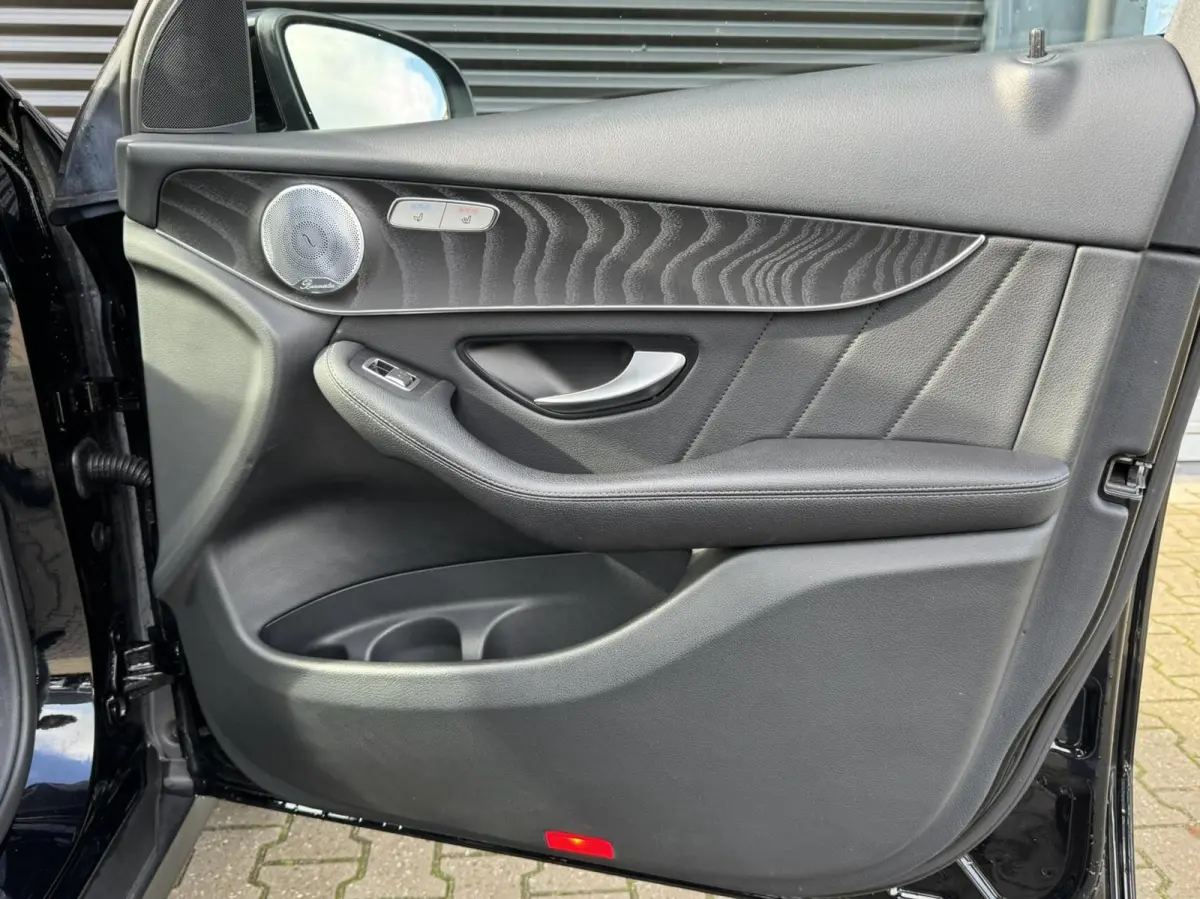 200 4MATIC AMG|Pano|Trekhaak|Burmester®|CarPlay