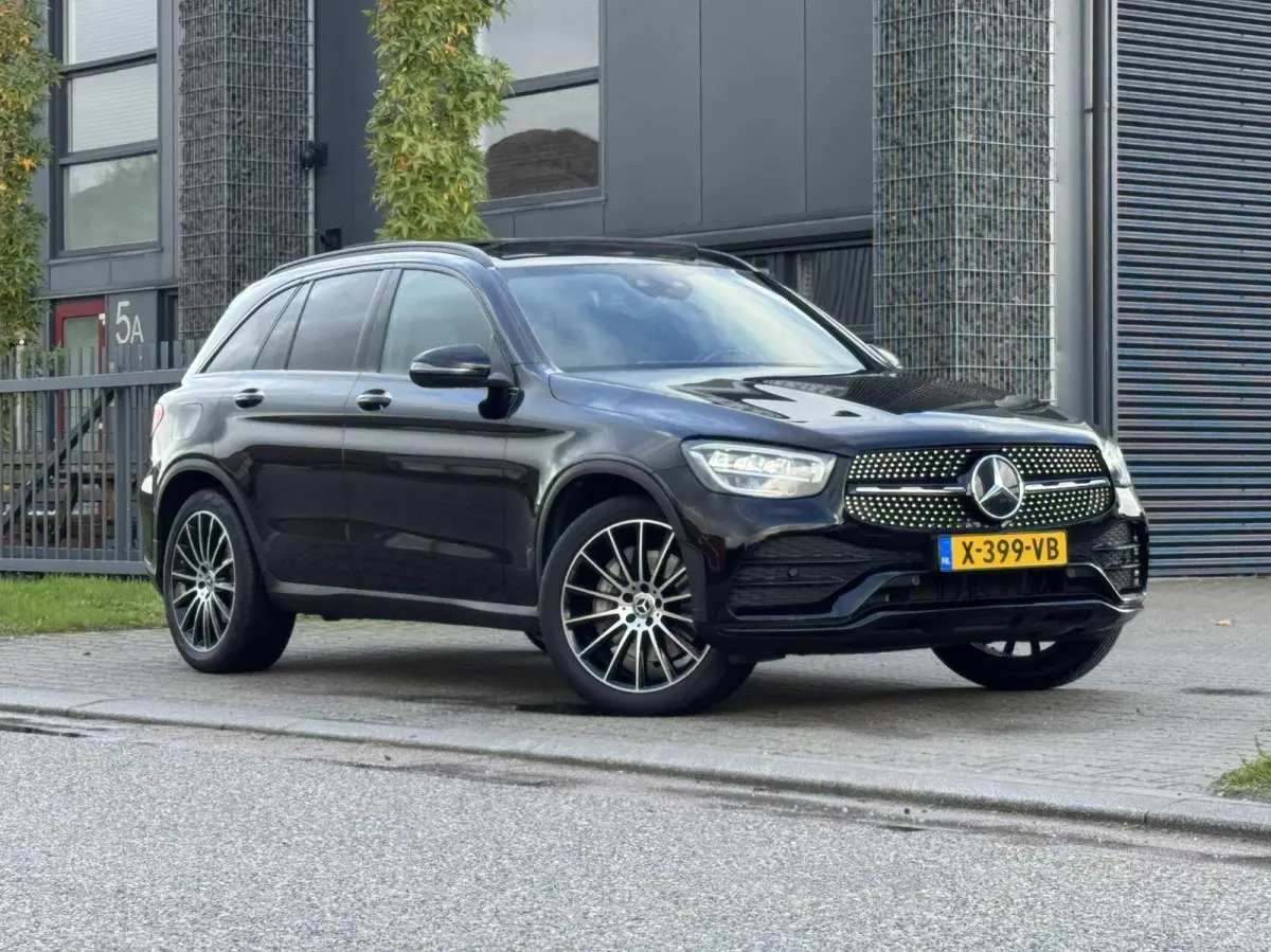 200 4MATIC AMG|Pano|Trekhaak|Burmester®|CarPlay