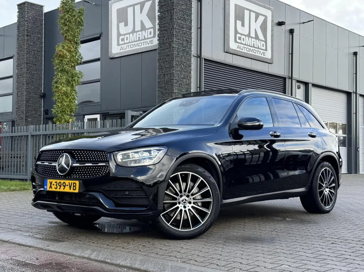 200 4MATIC AMG|Pano|Trekhaak|Burmester®|CarPlay