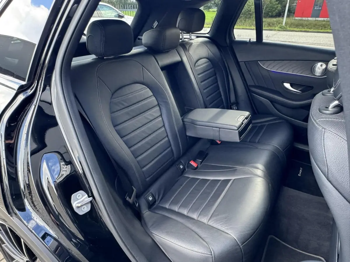 200 4MATIC AMG|Pano|Trekhaak|Burmester®|CarPlay