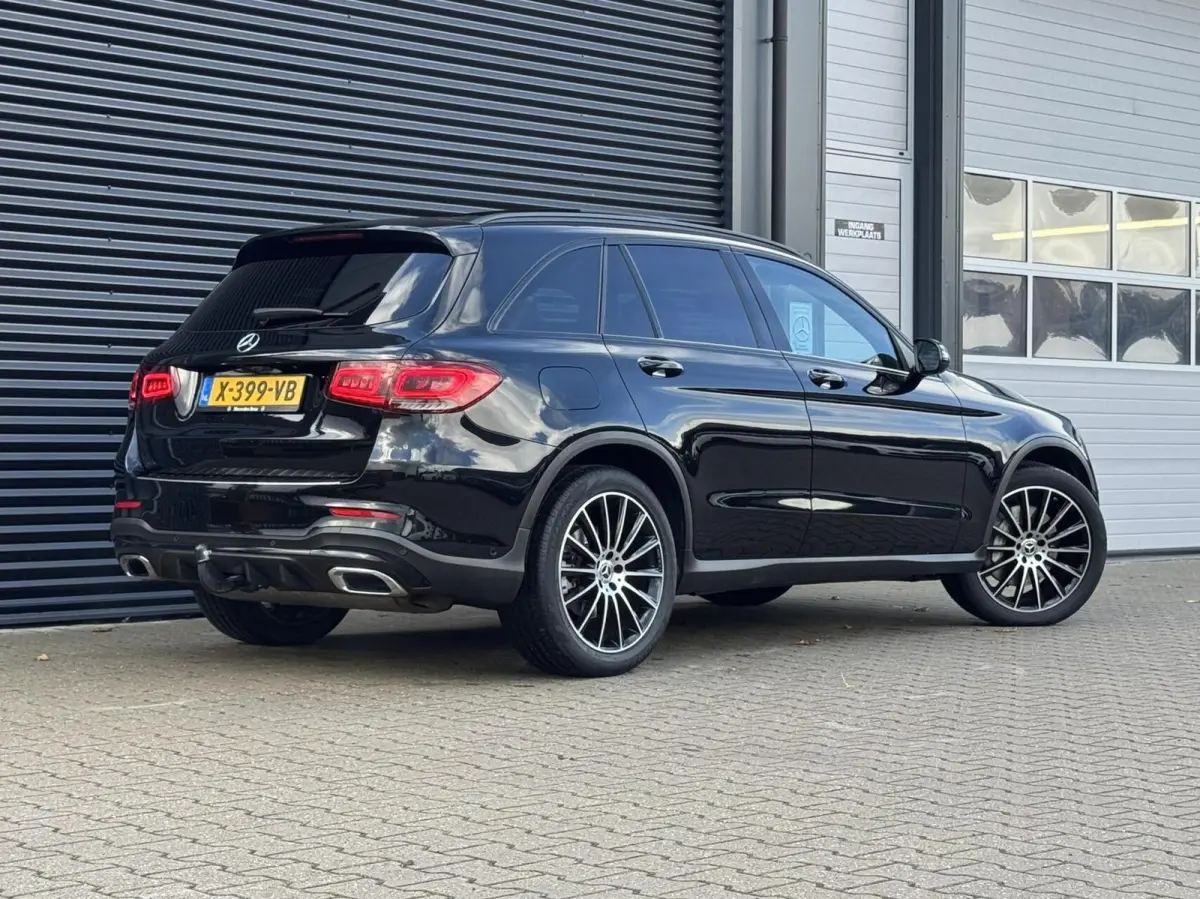 200 4MATIC AMG|Pano|Trekhaak|Burmester®|CarPlay