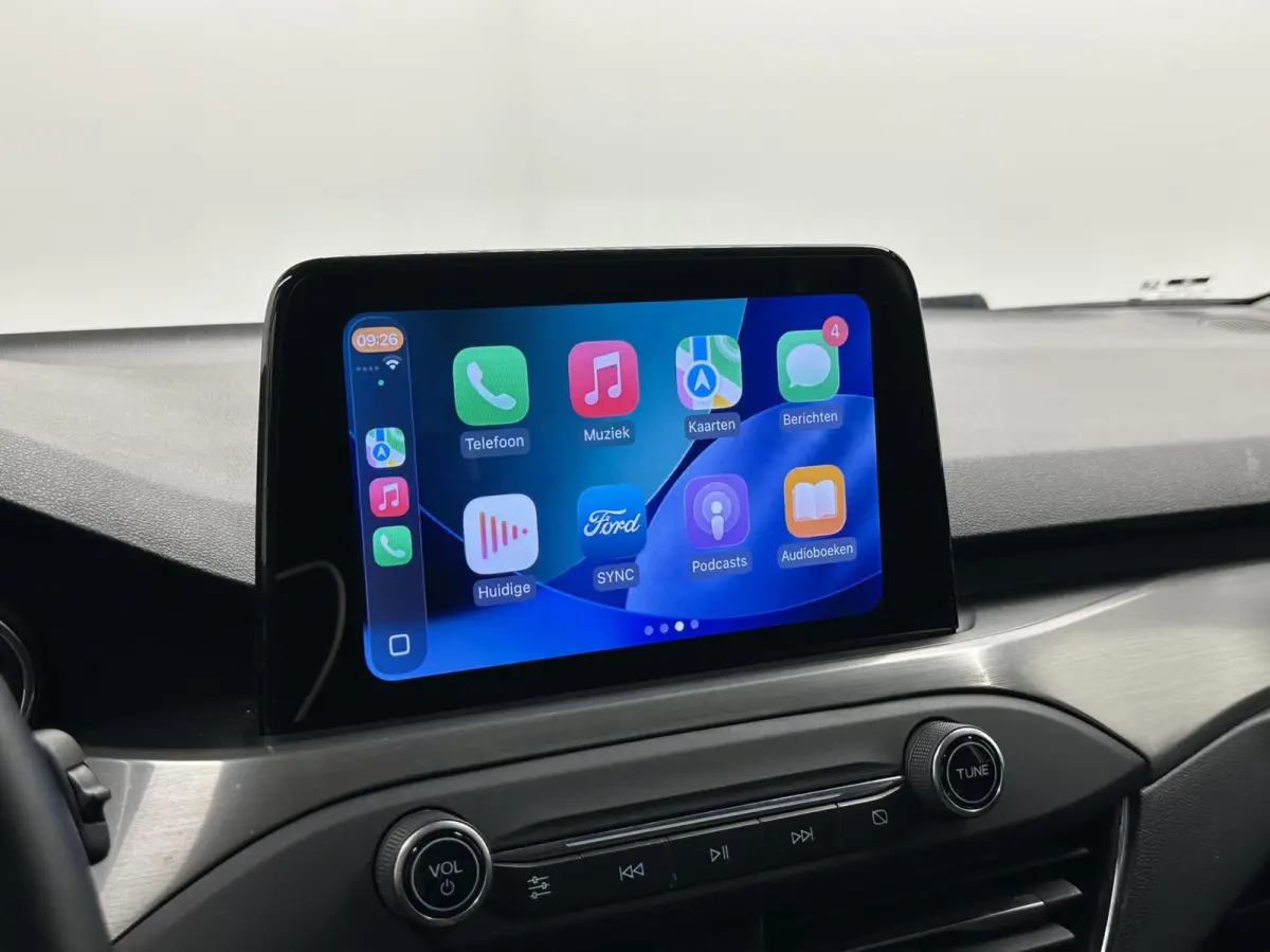 1.0 EcoBoost Titanium X Business|Camera|Carplay|Keyless|NAP|