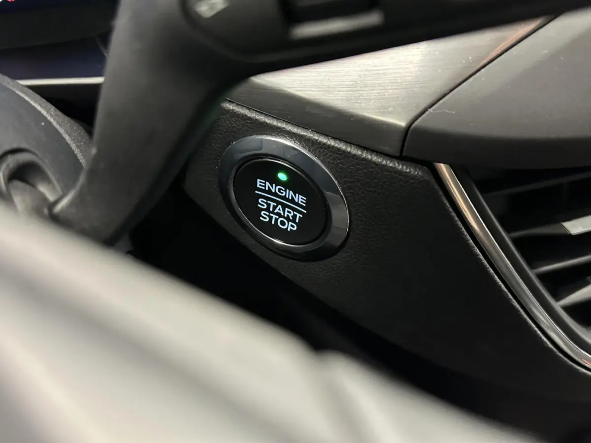 1.0 EcoBoost Titanium X Business|Camera|Carplay|Keyless|NAP|