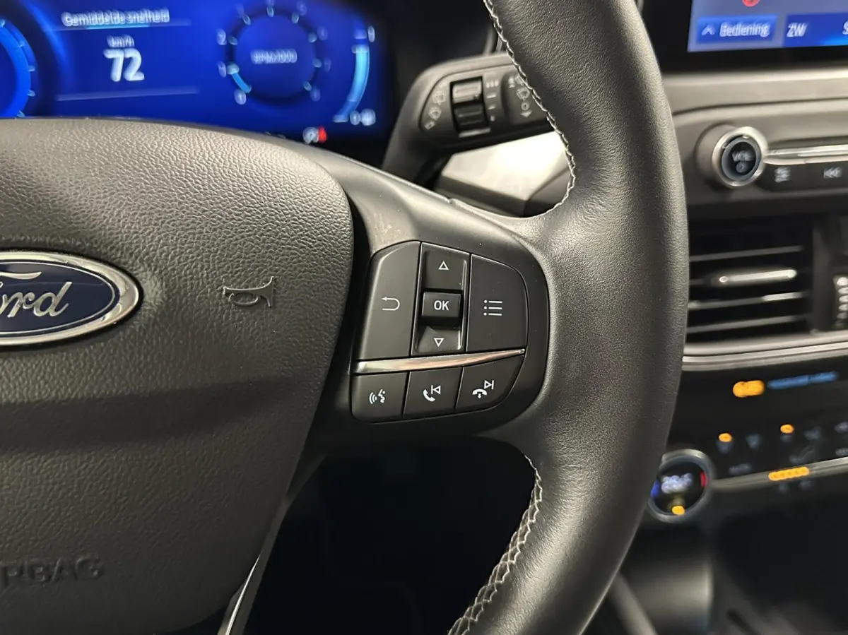 1.0 EcoBoost Titanium X Business|Camera|Carplay|Keyless|NAP|